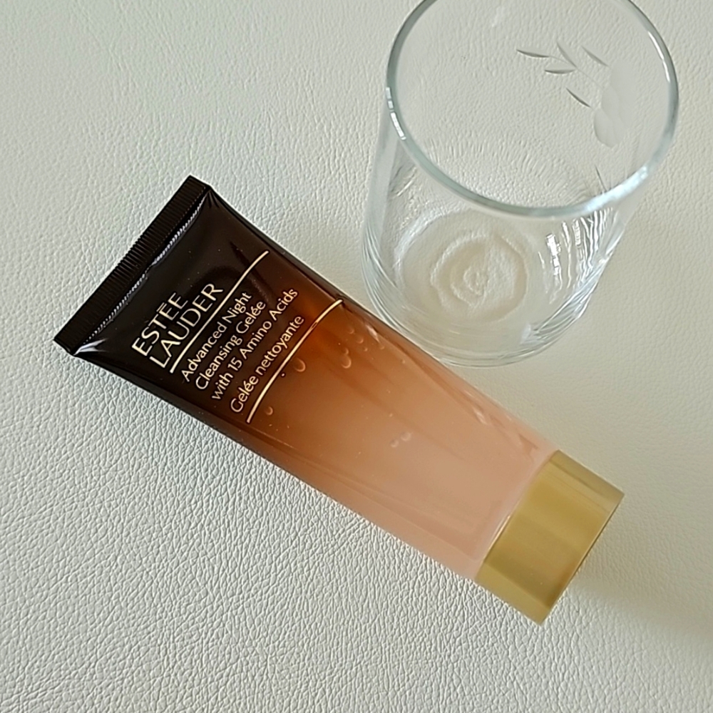 Advanced Night Cleansing Gel with 15 Amino Acids